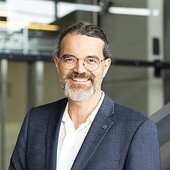 Herr Prof. Dr. Ralf Krömer